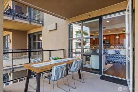 10047 Main Street Bellevue WA 98004