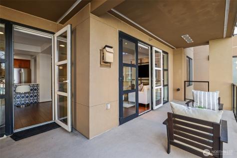 10047 Main Street Bellevue WA 98004