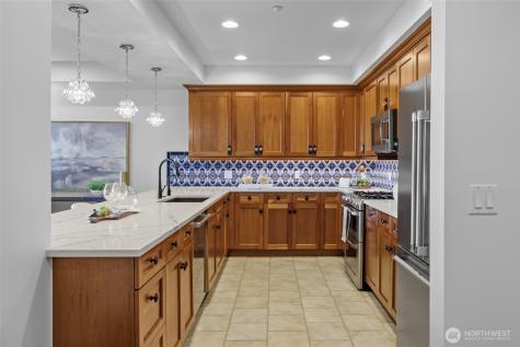 10047 Main Street Bellevue WA 98004