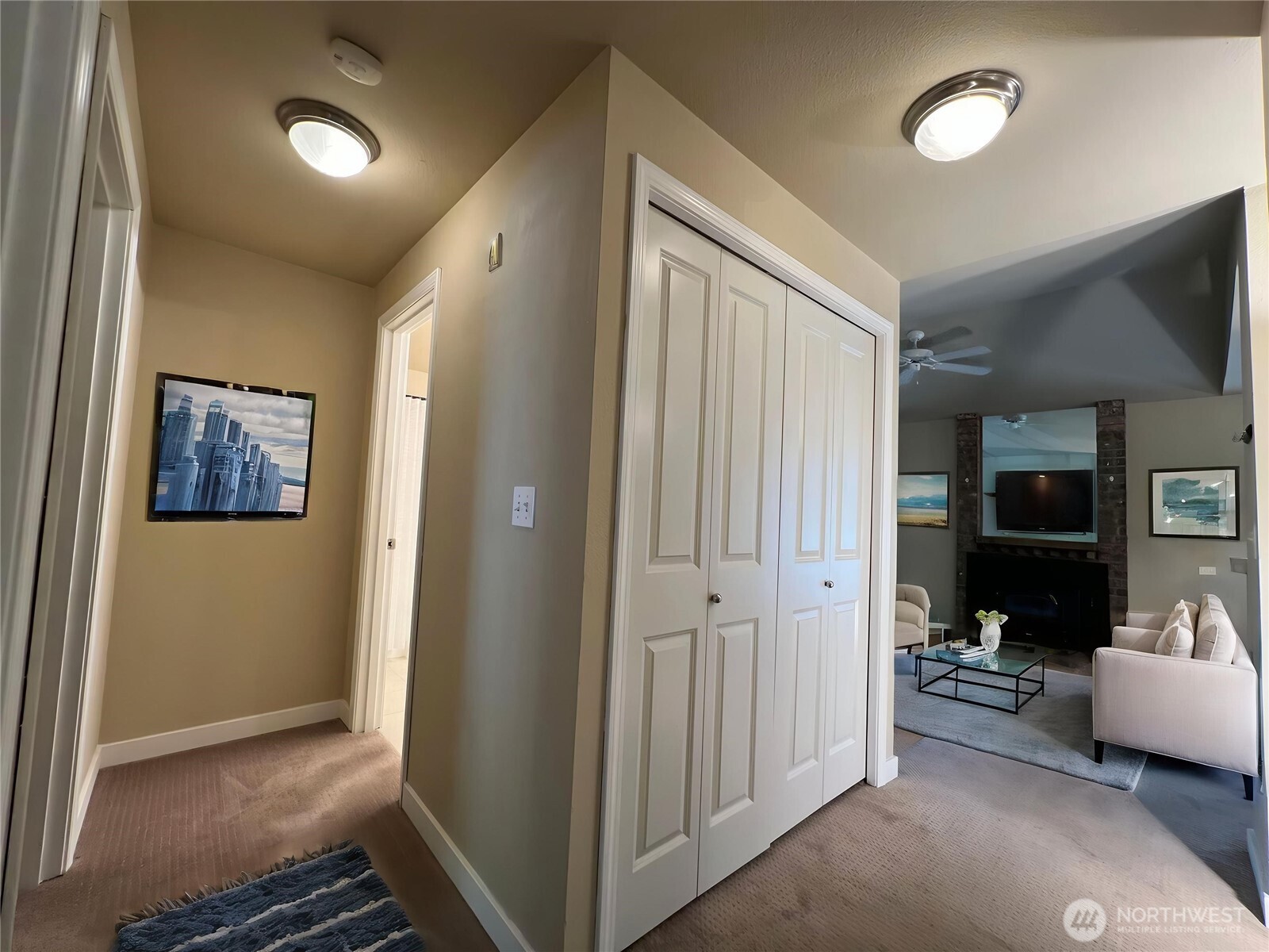 11527 Hwy99 Everett WA 98204
