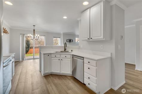 10030 Holly Drive Everett WA 98204