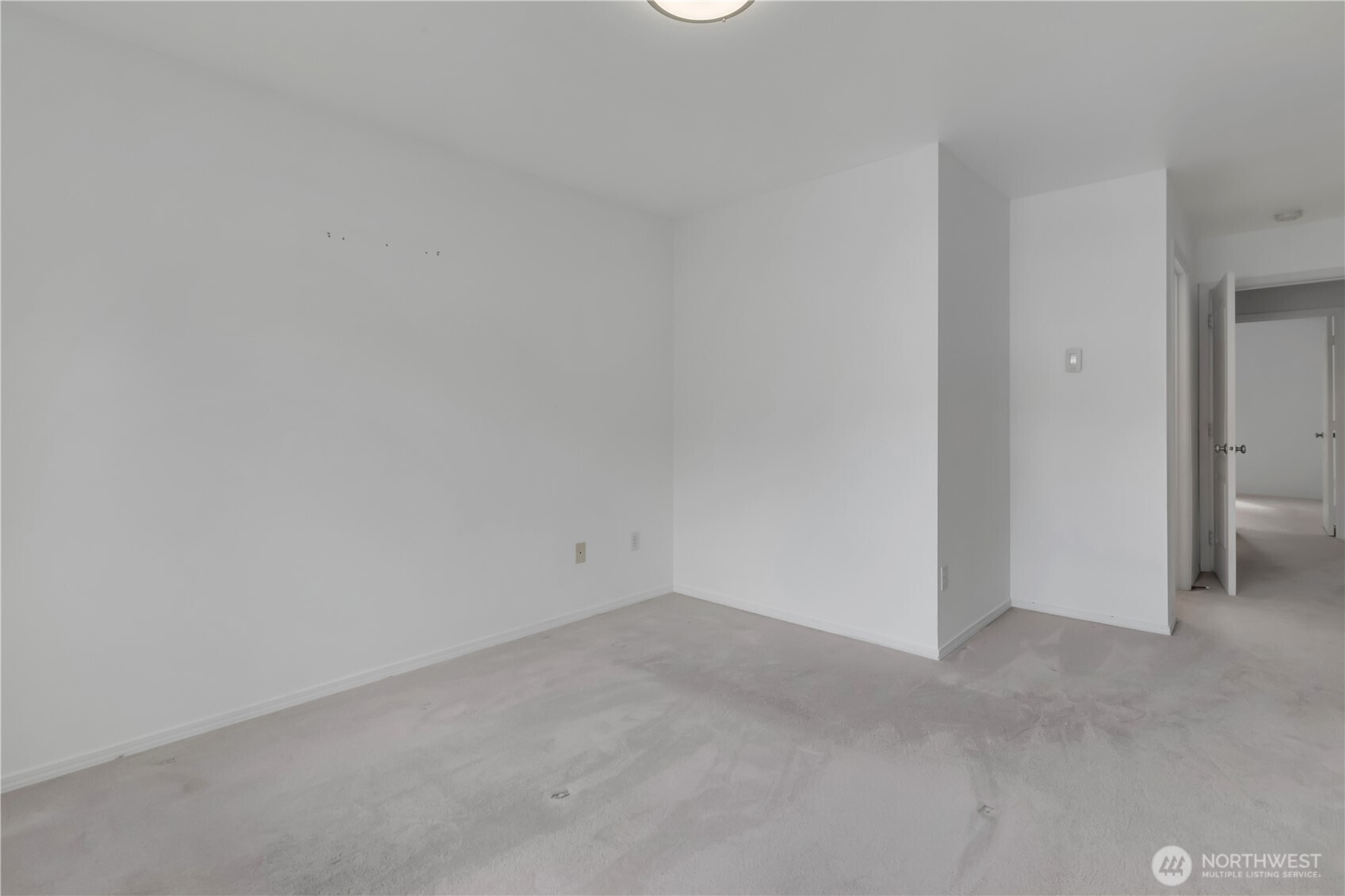10030 Holly Drive Everett WA 98204