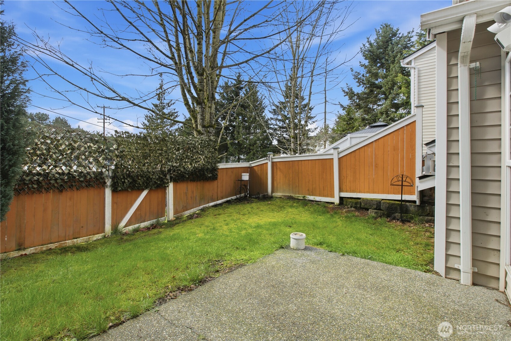 10030 Holly Drive Everett WA 98204