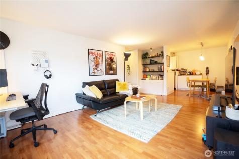 308 Summit Avenue E Seattle WA 98102