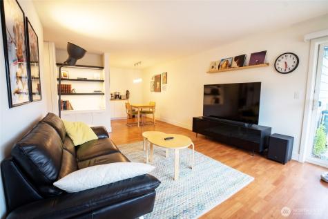 308 Summit Avenue E Seattle WA 98102