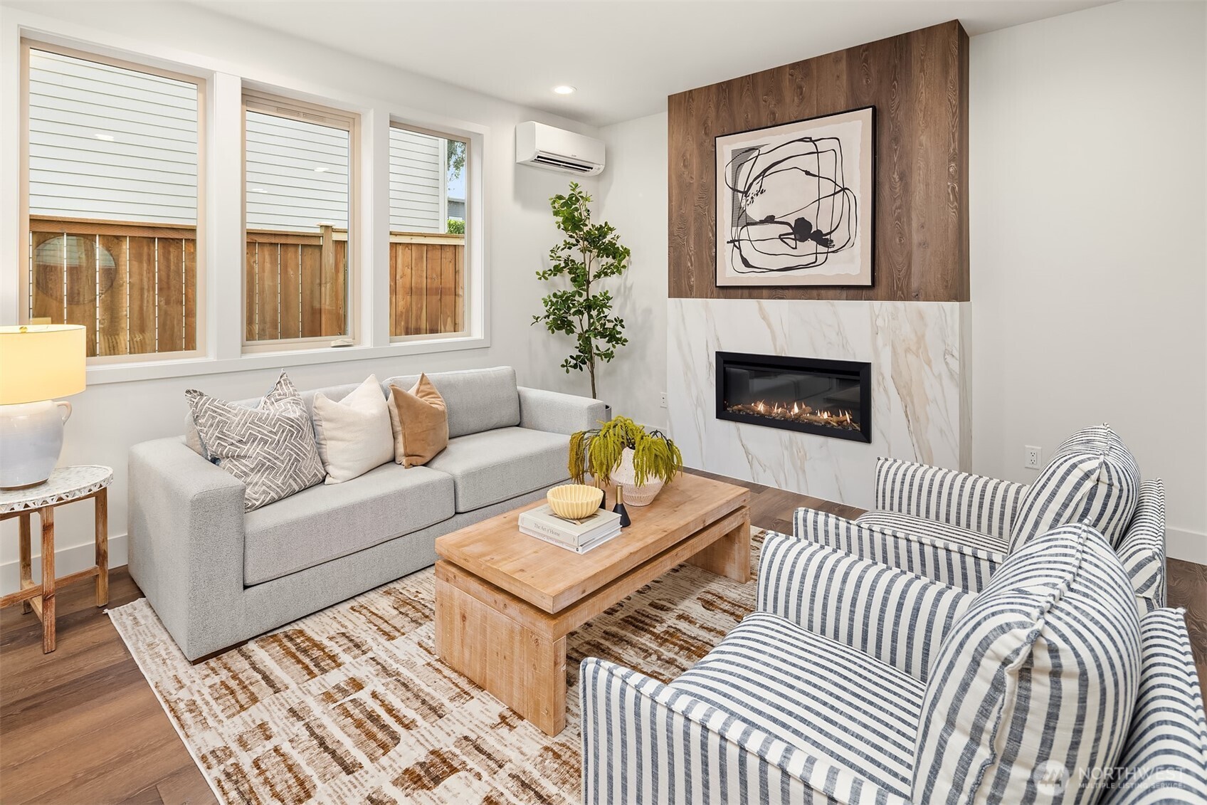639 18th Avenue W Kirkland WA 98033