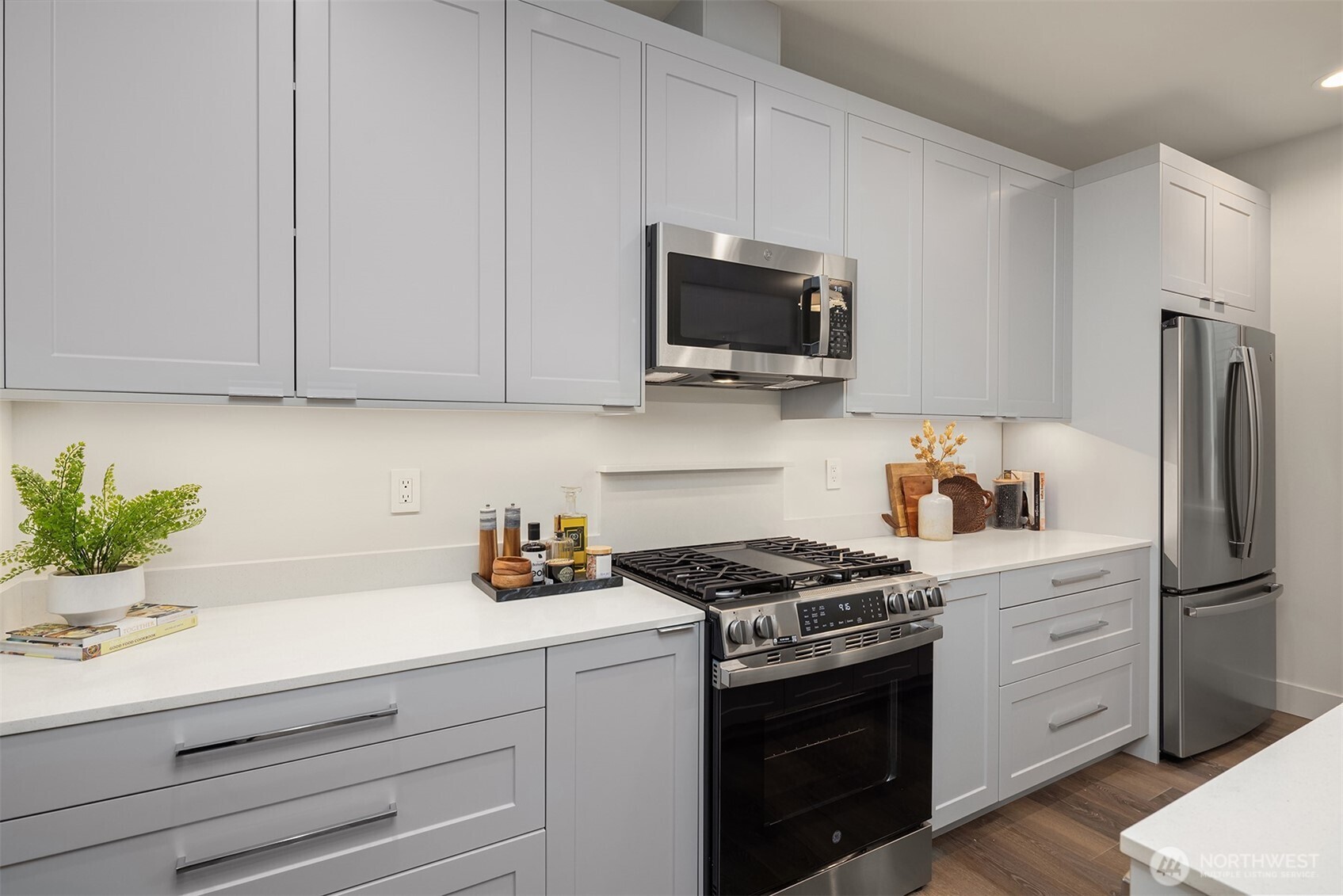 639 18th Avenue W Kirkland WA 98033