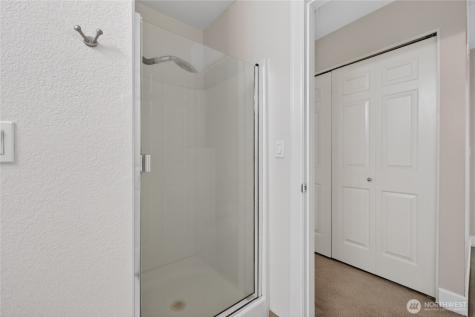 520 SE Columbia River Drive Vancouver WA 98661