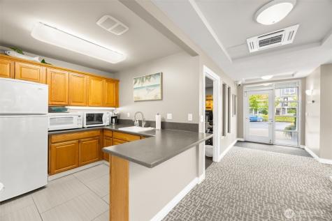 520 SE Columbia River Drive Vancouver WA 98661