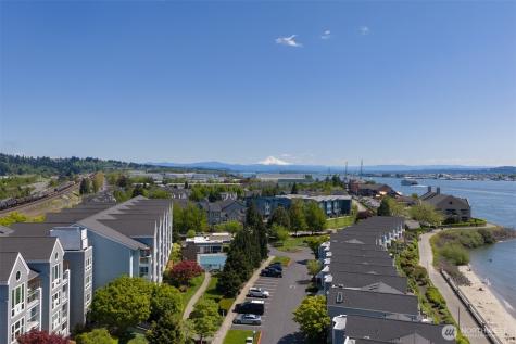 520 SE Columbia River Drive Vancouver WA 98661