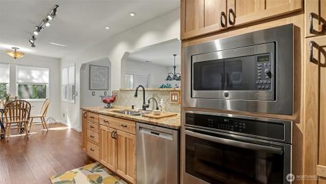 4131 221st Place SE Issaquah WA 98029