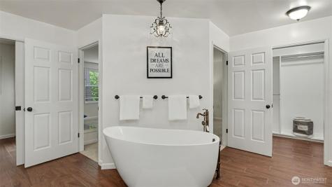 4131 221st Place SE Issaquah WA 98029
