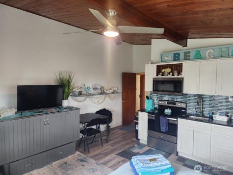 757 Ocean Court NW Ocean Shores WA 98569