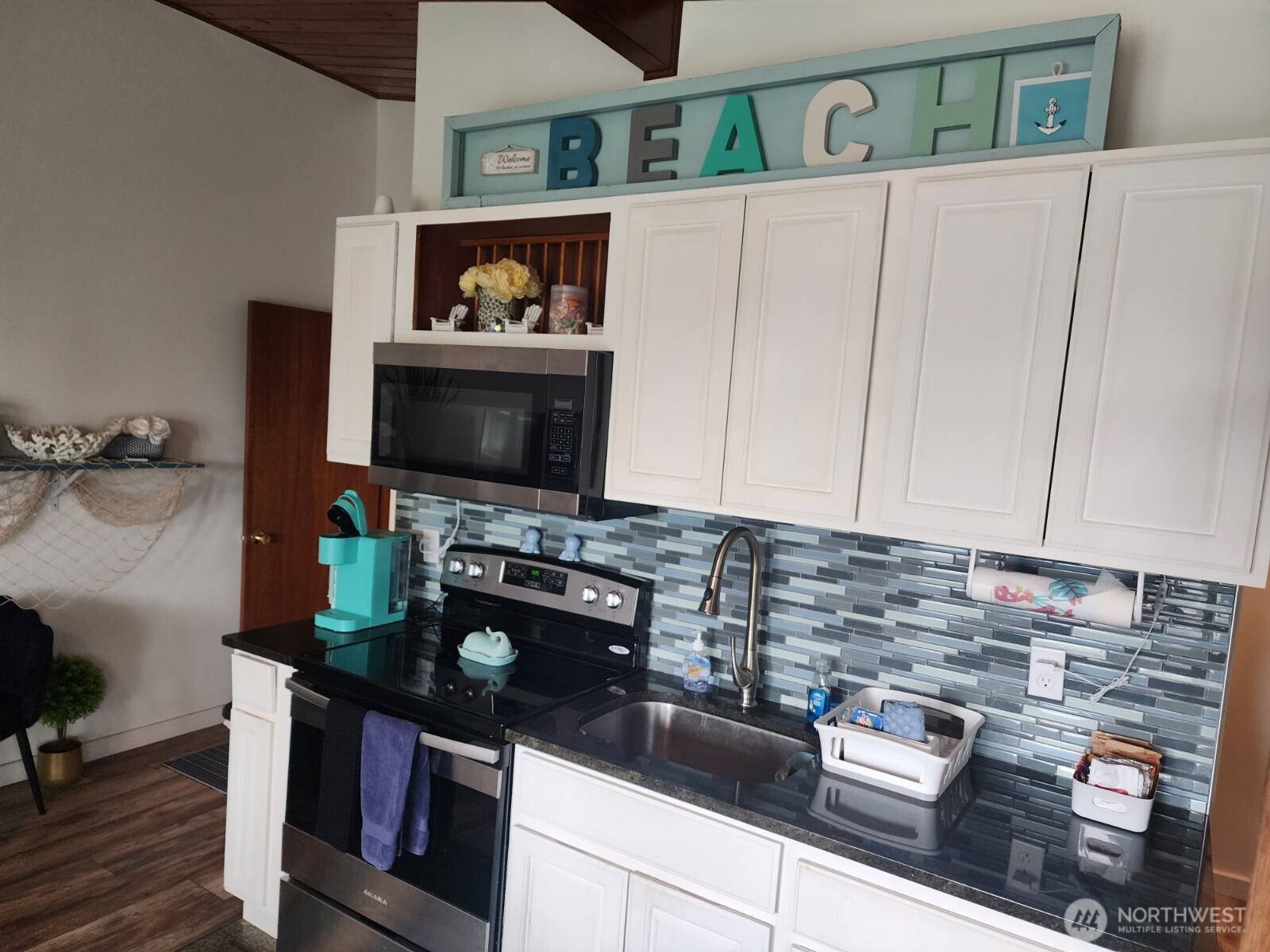 757 Ocean Court NW Ocean Shores WA 98569