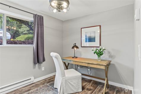 8303 212th Street Sw Edmonds WA 98026