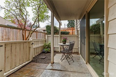 8303 212th Street Sw Edmonds WA 98026