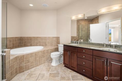 11004 NE 11th Street Bellevue WA 98004