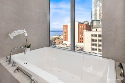 1521 2nd Avenue Seattle WA 98101