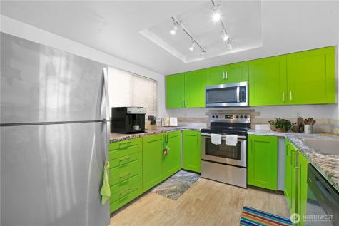 317 SW 112th Street Seattle WA 98146