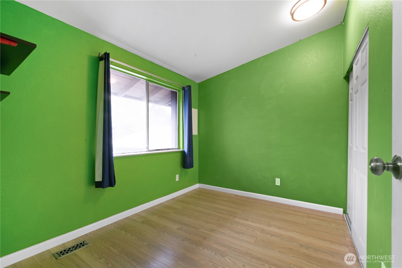 317 SW 112th Street Seattle WA 98146