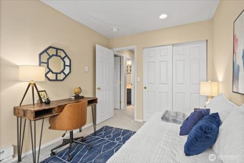 2325 Harbor Avenue SW Seattle WA 98126