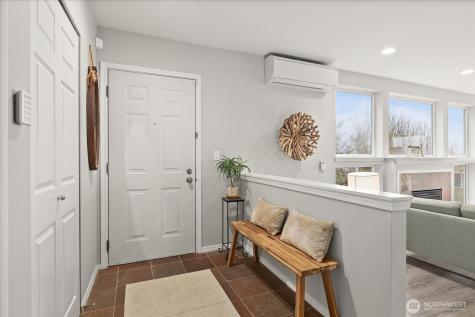 2325 Harbor Avenue SW Seattle WA 98126