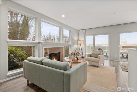 2325 Harbor Avenue SW Seattle WA 98126