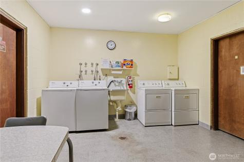 912 3rd Avenue W Seattle WA 98119