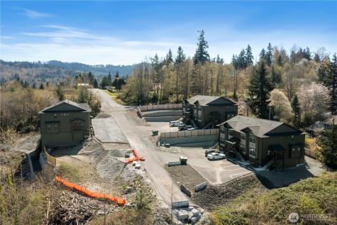 117 Orchard Avenue S Eatonville WA 98328