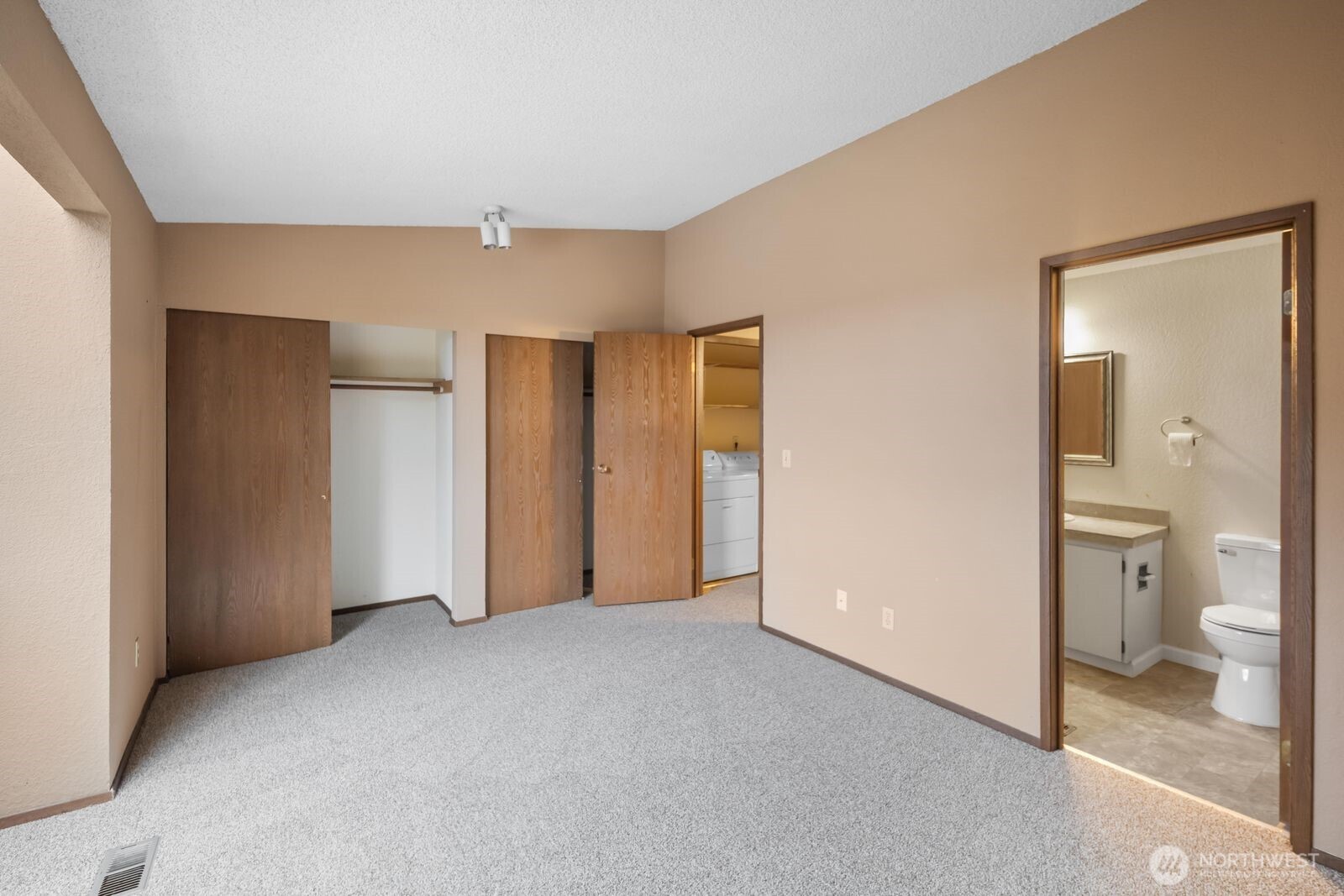 323 SW 112th Street Seattle WA 98146