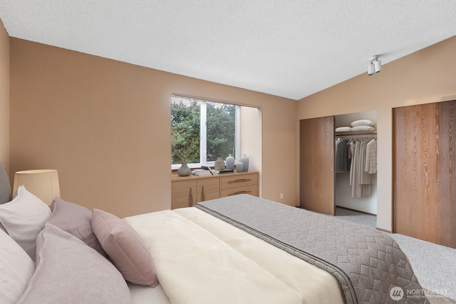 323 SW 112th Street Seattle WA 98146