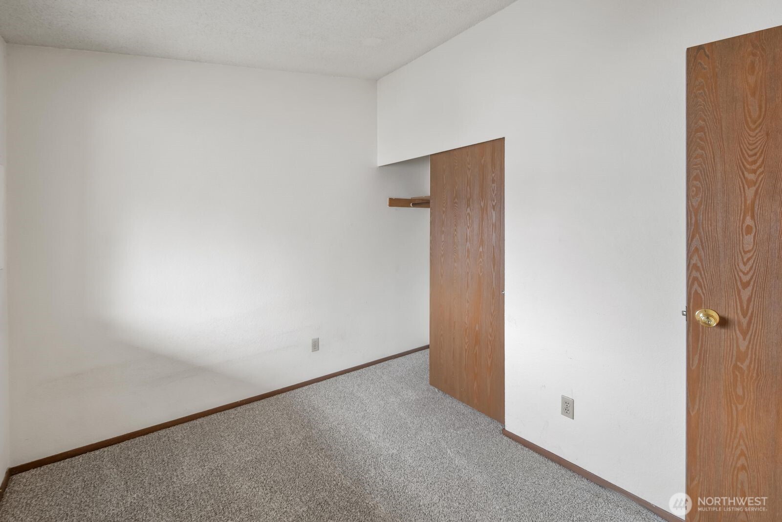 323 SW 112th Street Seattle WA 98146