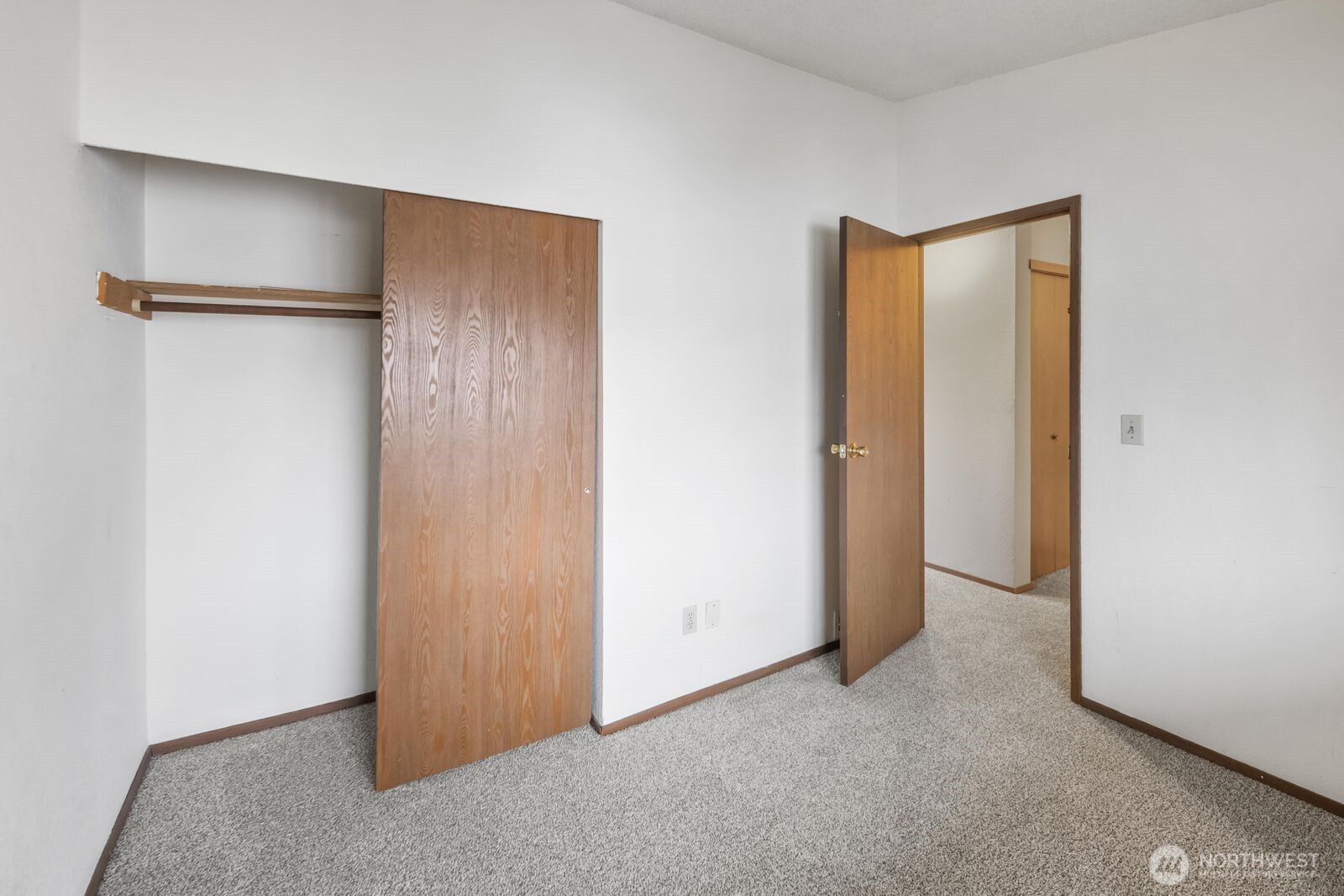 323 SW 112th Street Seattle WA 98146