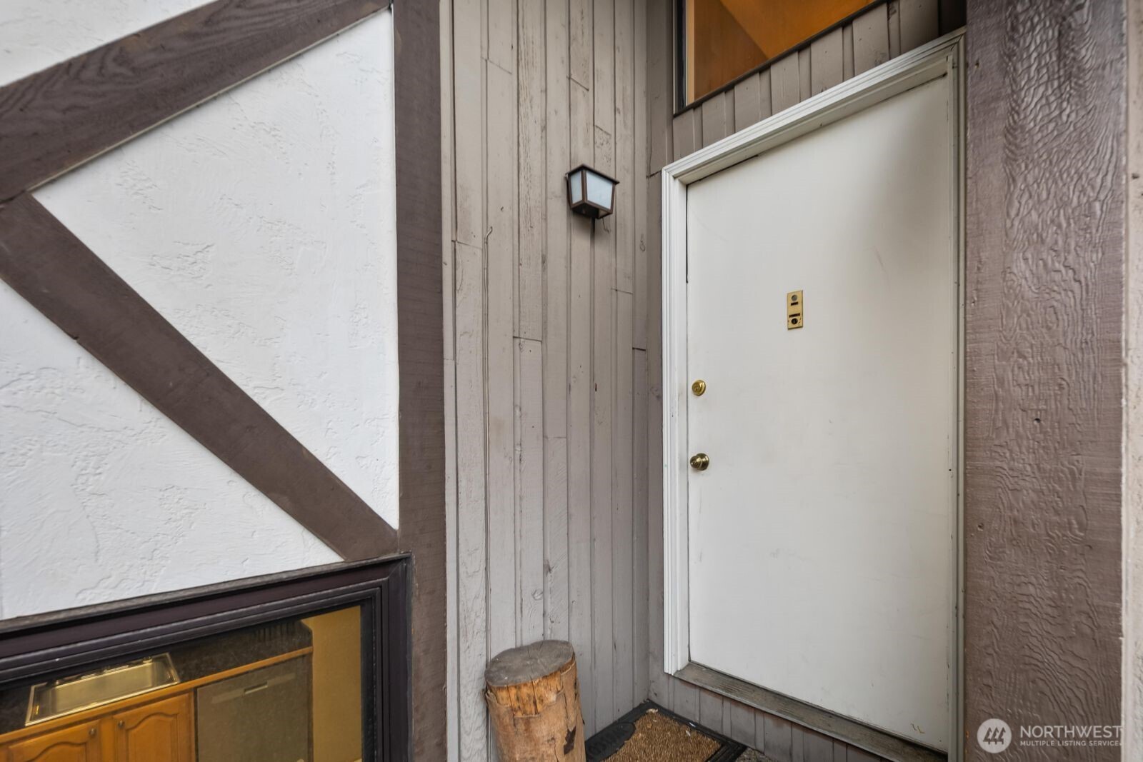 323 SW 112th Street Seattle WA 98146
