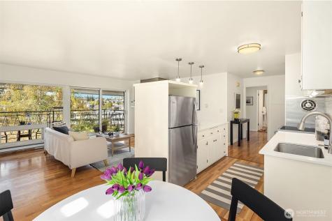 2524 Boyer Avenue E Seattle WA 98102