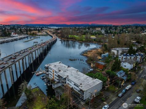 2524 Boyer Avenue E Seattle WA 98102