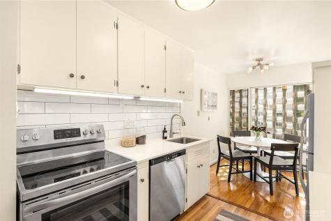 2524 Boyer Avenue E Seattle WA 98102