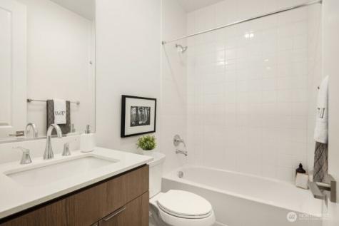 10814 120th Lane NE Kirkland WA 98033
