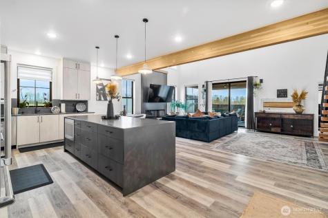 212 Riverwalk Drive Lynden WA 98264