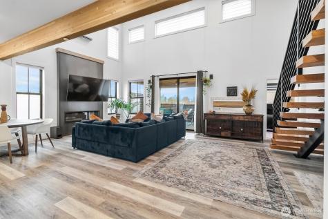 212 Riverwalk Drive Lynden WA 98264