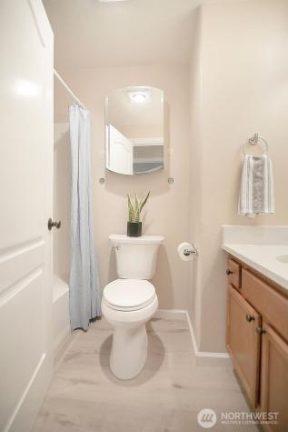 18 Willow Point Loop Longview WA 98632