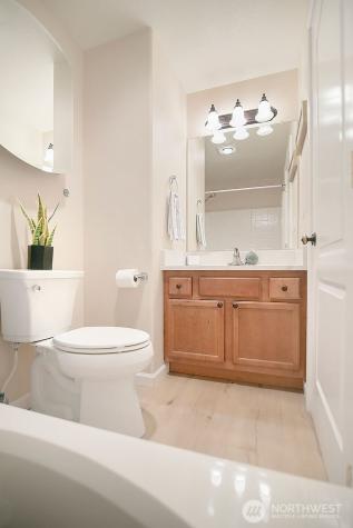 18 Willow Point Loop Longview WA 98632