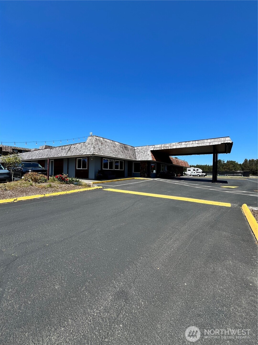 304 14th Street NW Long Beach WA 98631