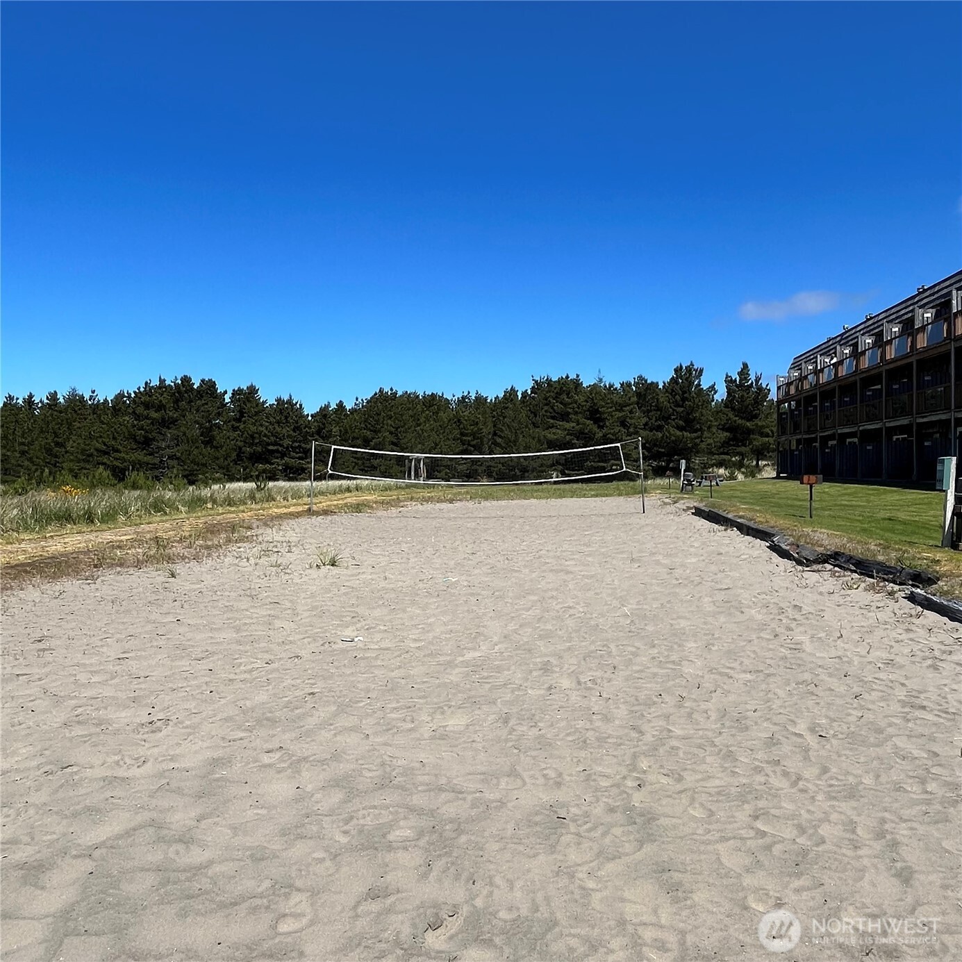304 14th Street NW Long Beach WA 98631