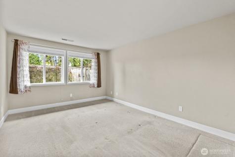 5702 N 33rd Tacoma WA 98407