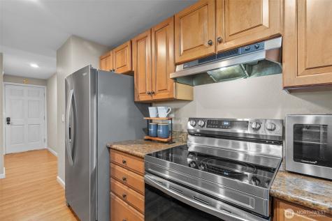 8020 146th Avenue NE Redmond WA 98052