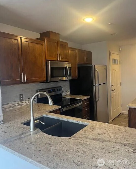 9733 272nd Place NW Stanwood WA 98292