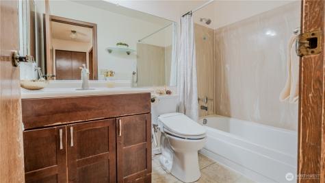 31732 47th Lane SW Federal Way WA 98023