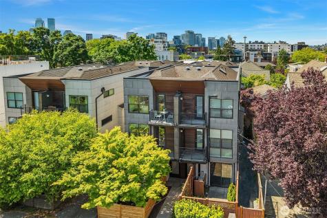 219 12th Avenue E Seattle WA 98102