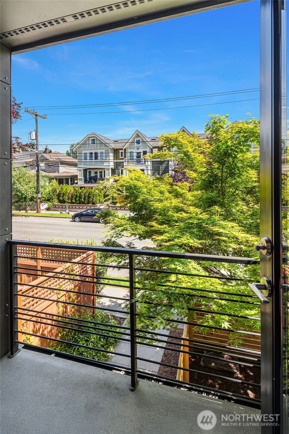 219 12th Avenue E Seattle WA 98102